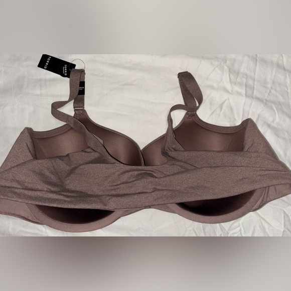 Torrid Perfect T-Shirt Front-Close Bra 44D - Picture 6 of 8